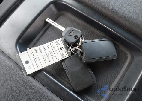 2018 Chevrolet Silverado 1500 2Lt from USA, damaged, VIN 1GCVKREC4JZ314769